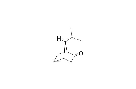 syn-5-Isopropyl-tricyclo-[2.2.1.0(2,6)]-heptan-3-one