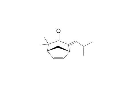 (1RS,5SR,4E)-4-ISOBUTYLIDENE-2,2-DIMETHYLBICYCLO-[3.2.1]-OCT-6-EN-3-ONE