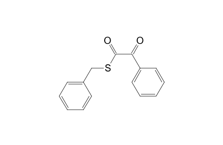 S-Benzyl 2-oxo-2-phenylethanethioate