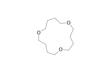 1,6,11-Trioxacyclopentadecane