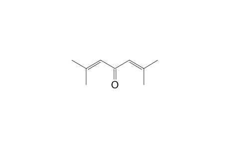 2,6-Dimethyl-2,5-heptadien-4-one