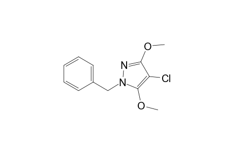 4-CHLORO-3,5-DIMETHOXY-1-BENZYLPYRAZOLE