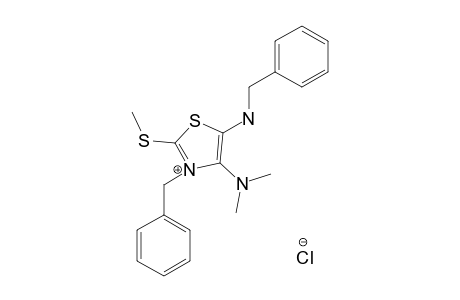 3-BENZYL-5-BENZYLAMINO-4-DIMETHYLAMINO-2-METHYLTHIO-THIAZOLIUM-CHLORIDE