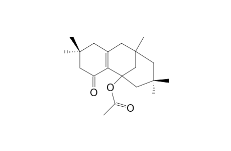 1-ACETOXY-DIISOPHOR-2(7)-EN-3-ONE