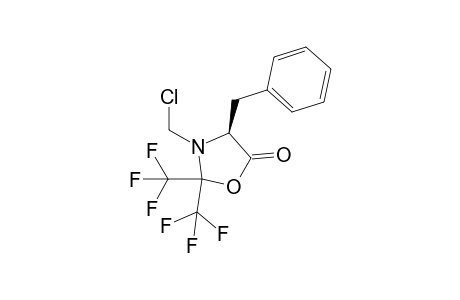 (4S)-4-Benzyl-2,2-bis(trifluoromethyl)-3-chloromethyl-1,3-oxazolidin-5-one