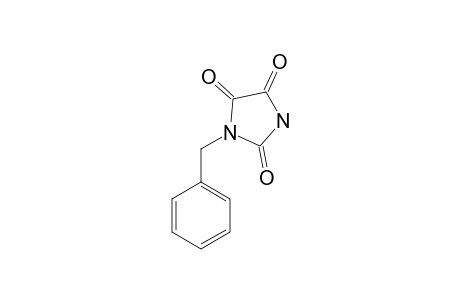 1-BENZYLIMIDAZOLIDIN-2,4,5-TRIONE