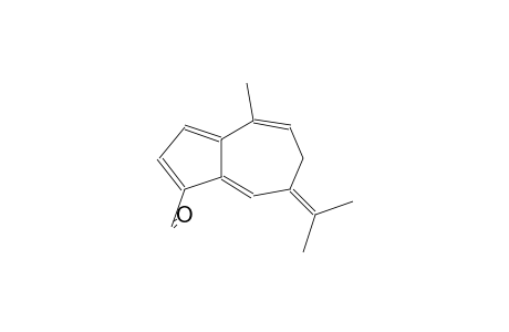 1,3,5(11),9-PENTAENYL-14-GUAIANAL